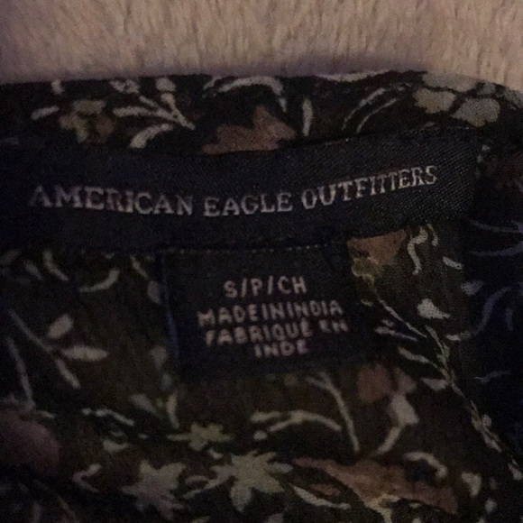 Sheer peplum cold shoulder top - Picture 6 of 6